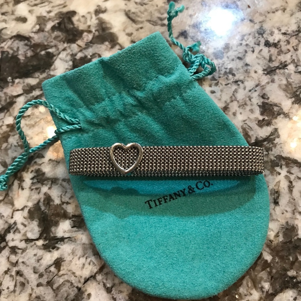 Tiffany & Co Somerset Heart Stretch Bracelet